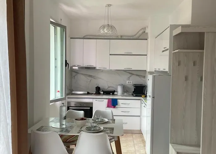 Irene Beach Apartment
