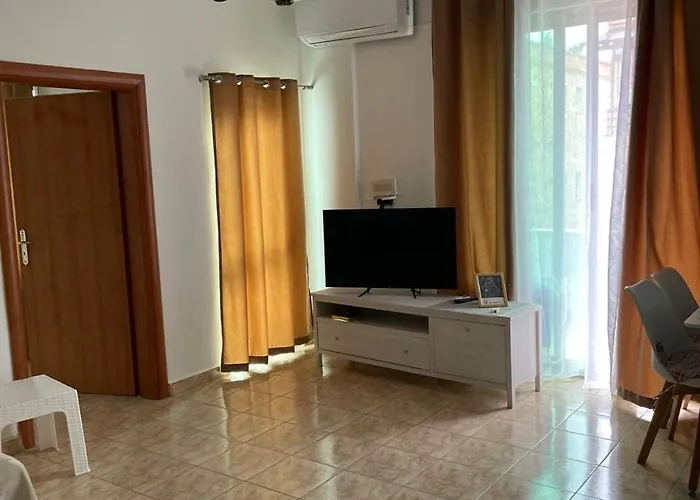 Irene Beach Apartment